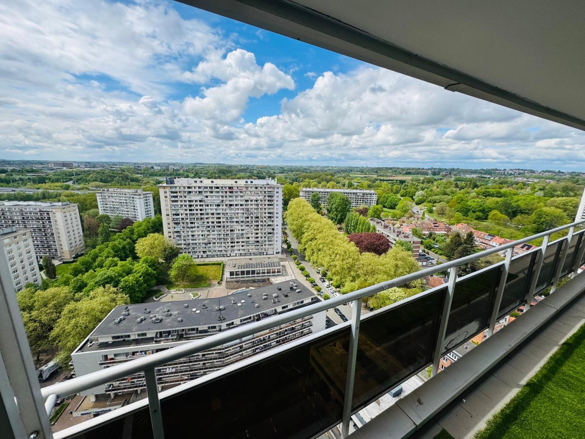 Appart Meuble 92M2 + 2 Terrasses Brüksel Dış mekan fotoğraf
